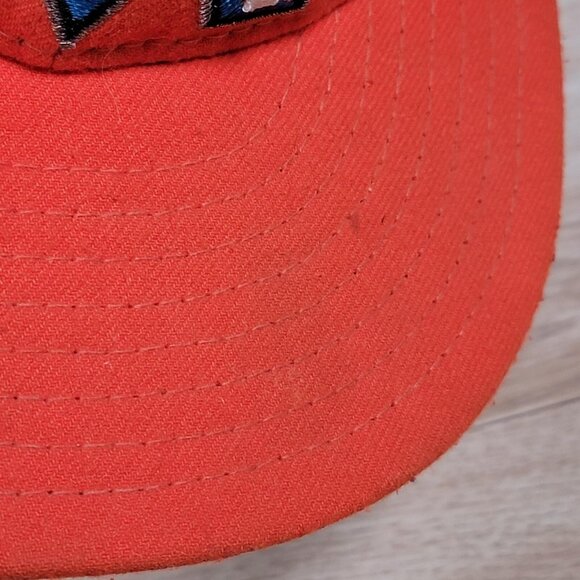 Vintage Miami Marlins New Era 59FIFTY Hat Cap Fitted Mens 7 Orange MLB Baseball - Picture 11 of 11